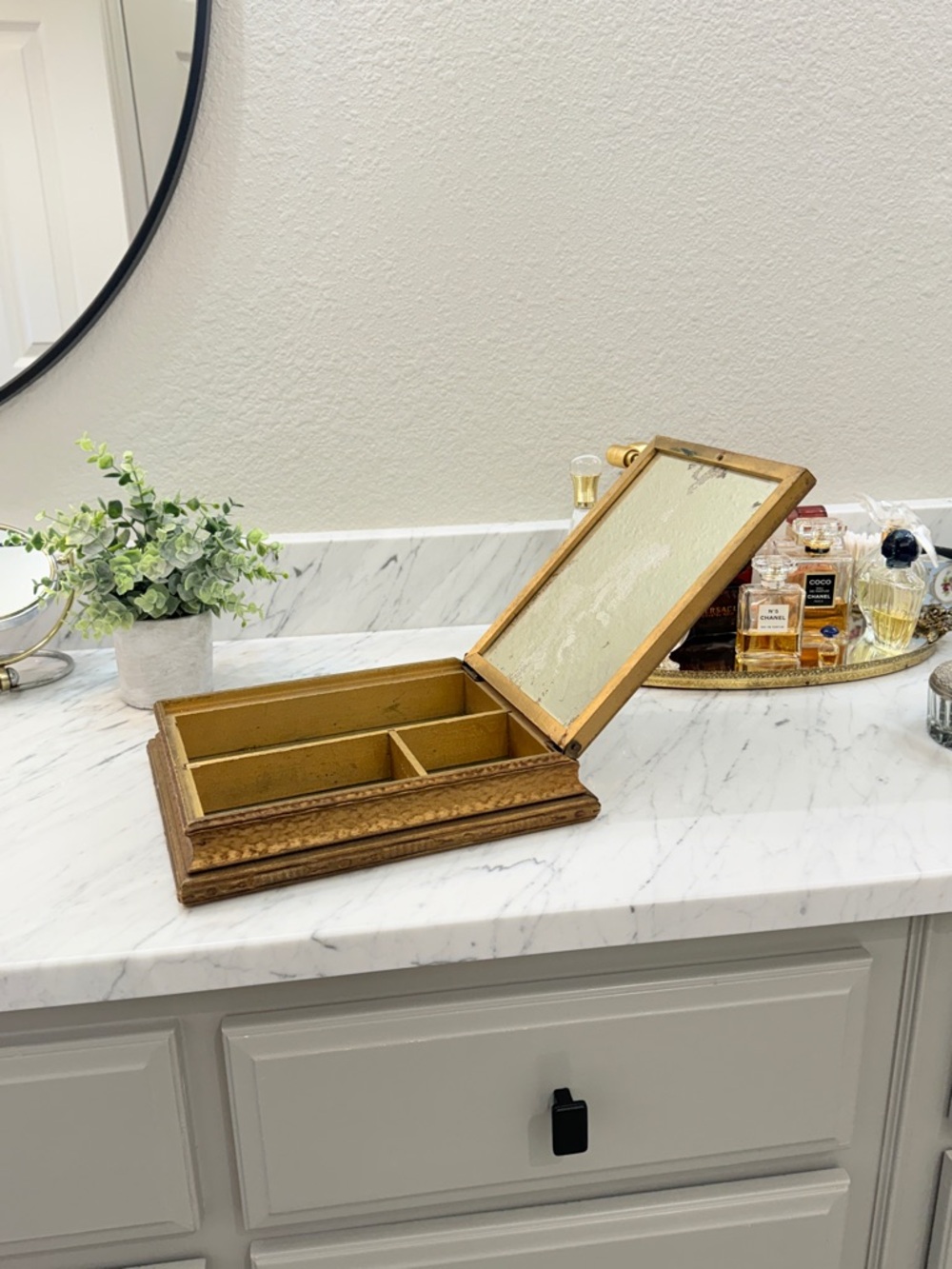 176 Year Old Antique Godey's Jewelry Box From 1845! - Picture 7 of 17